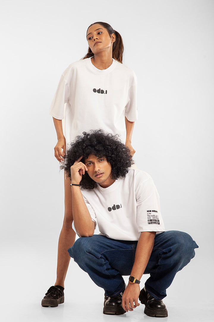 INTRO / EXTRO OVERSIZED T-SHIRT