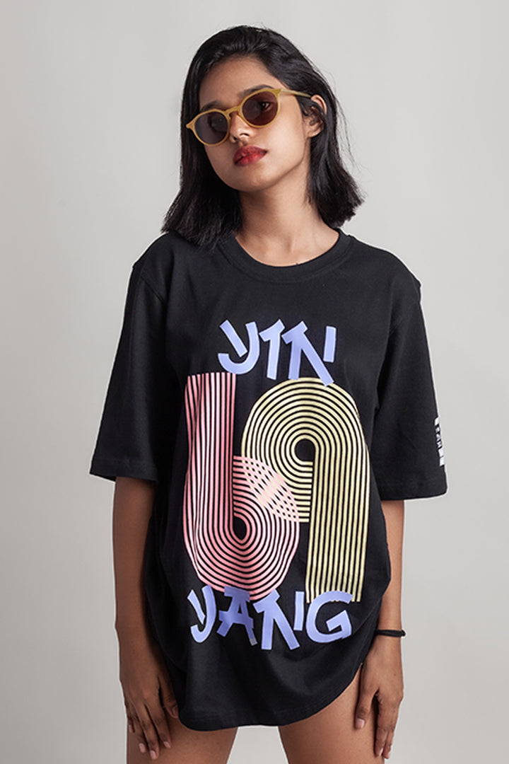 OdD1 Yin-Yang Black oversized tshirts